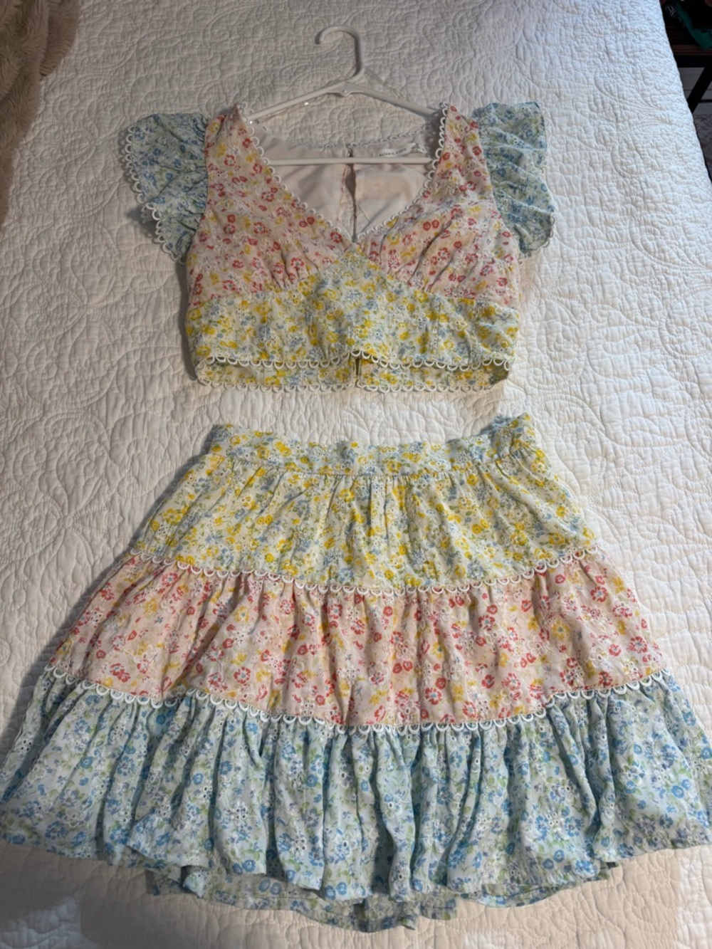 ALTAR’D STATE Floral Two-Piece Crop Top & Tiered Skirt Set - Pastel Mix